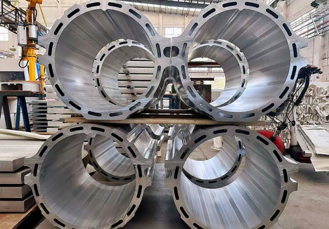 ПРОМЫШЛЕННЫЕ АЛЮМИНИЕВЫЕ МАШИНЫ